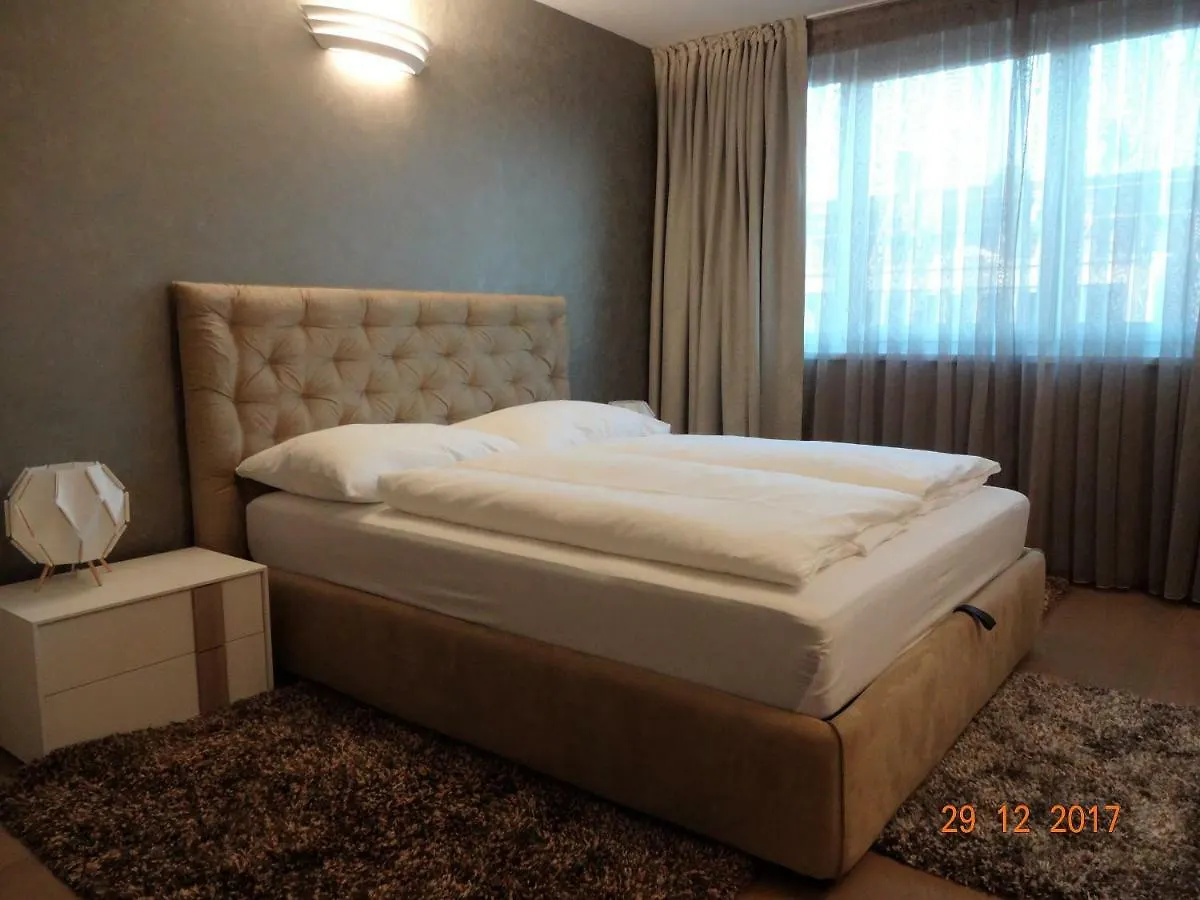 Top Location Vienna Mariahilf 46 Hotel